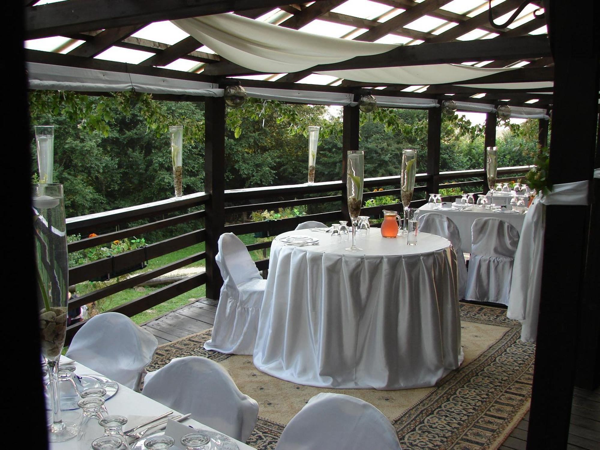 Hotel Cabana La noi Rîşnov Exterior foto