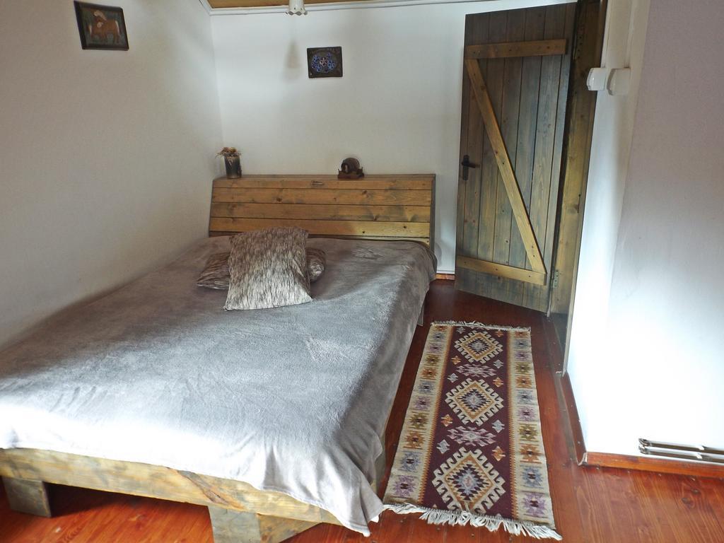 Hotel Cabana La noi Rîşnov Exterior foto